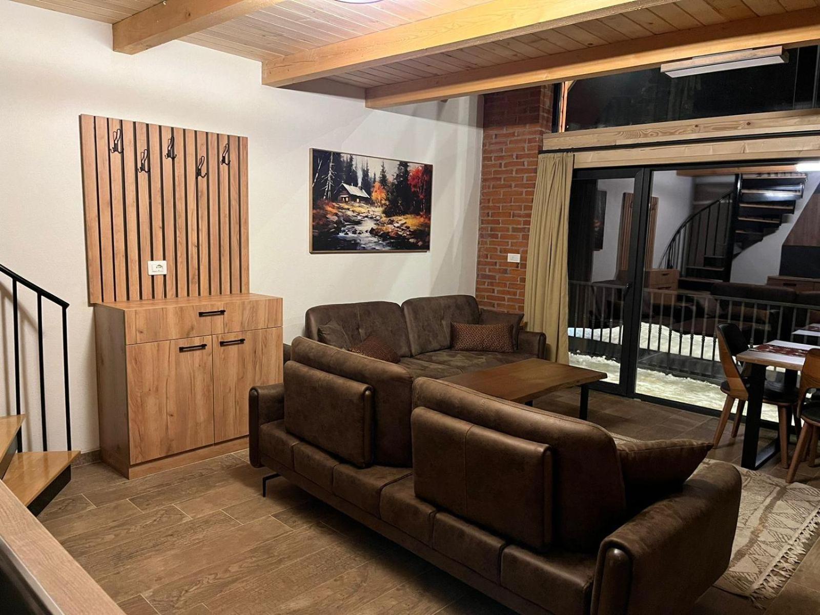 Appartamento Bujtinat Lisa Boge Esterno foto